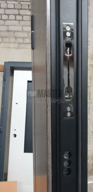 Запорный механизм 