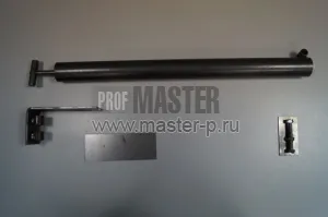 Доводчик пневматический морозостойкий