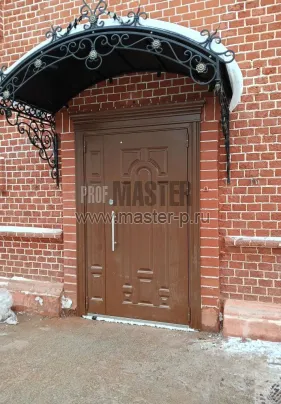 Портфолио уличные -  входная термодверь, 2-х створчатая