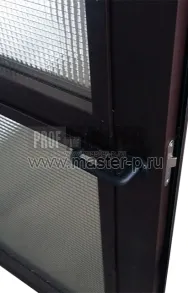 Техническая дверь с армированным стеклом